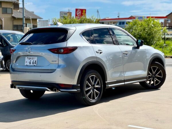 CX-5 traseira