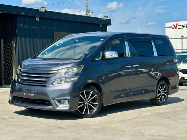 Vellfire frente