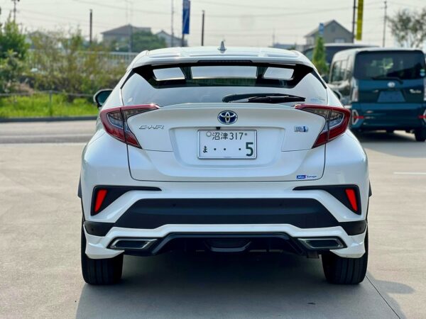C-HR traseira