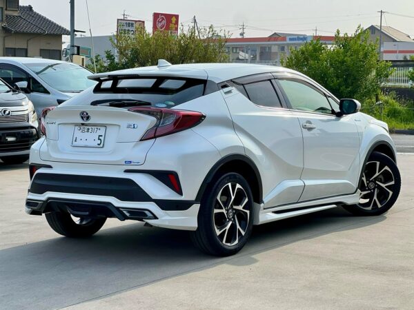 C-HR traseira