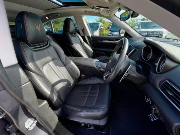 Maserati banco motorista