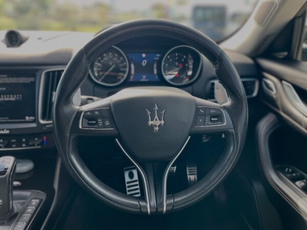 Maserati volante