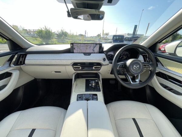 CX-60 painel