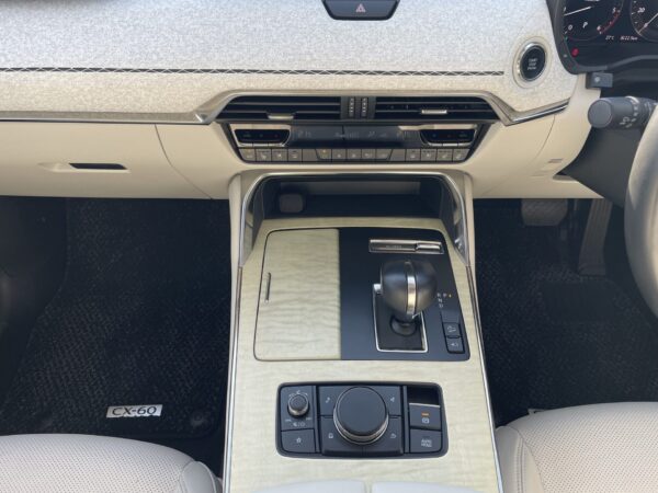 CX-60 cambio