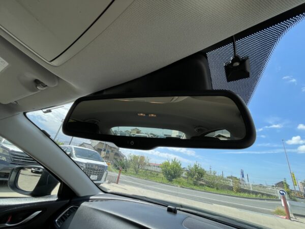 Atenza retrovisor
