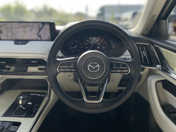 CX-60 volante