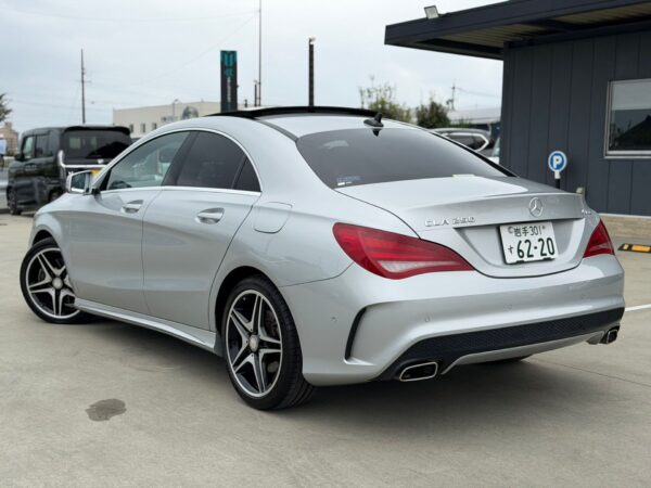 Mercedes traseira