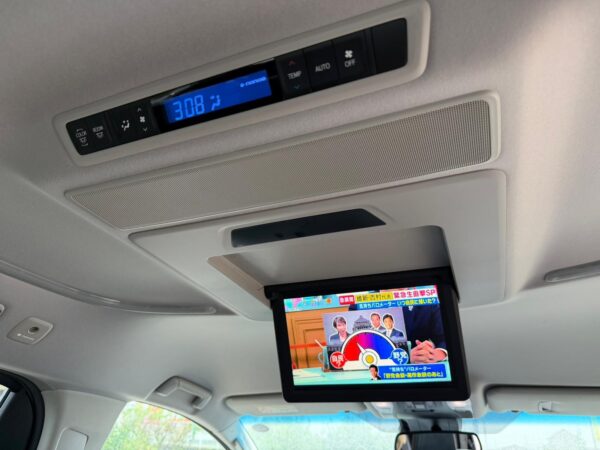 Vellfire monitor teto