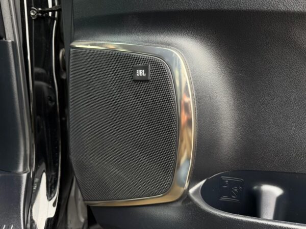 Vellfiresistema de som JBL