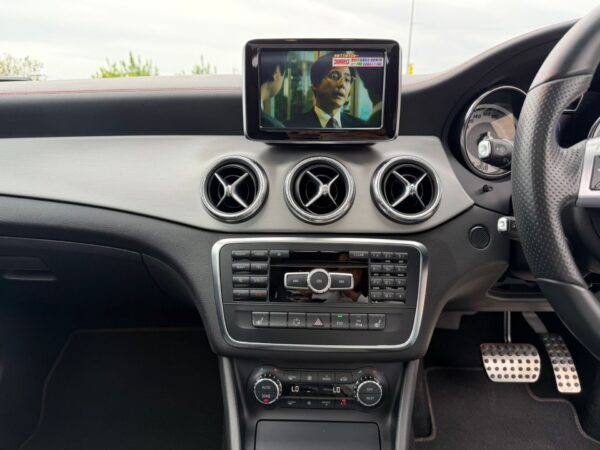 Mercedes painel