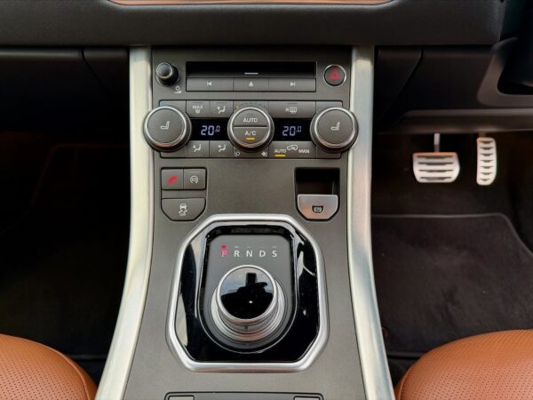Evoque cambio