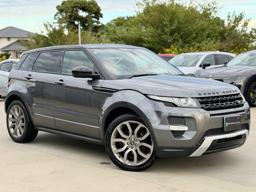 Evoque frente
