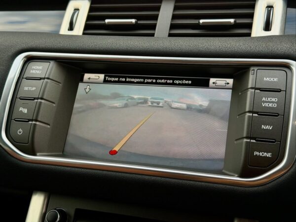 Evoque navi